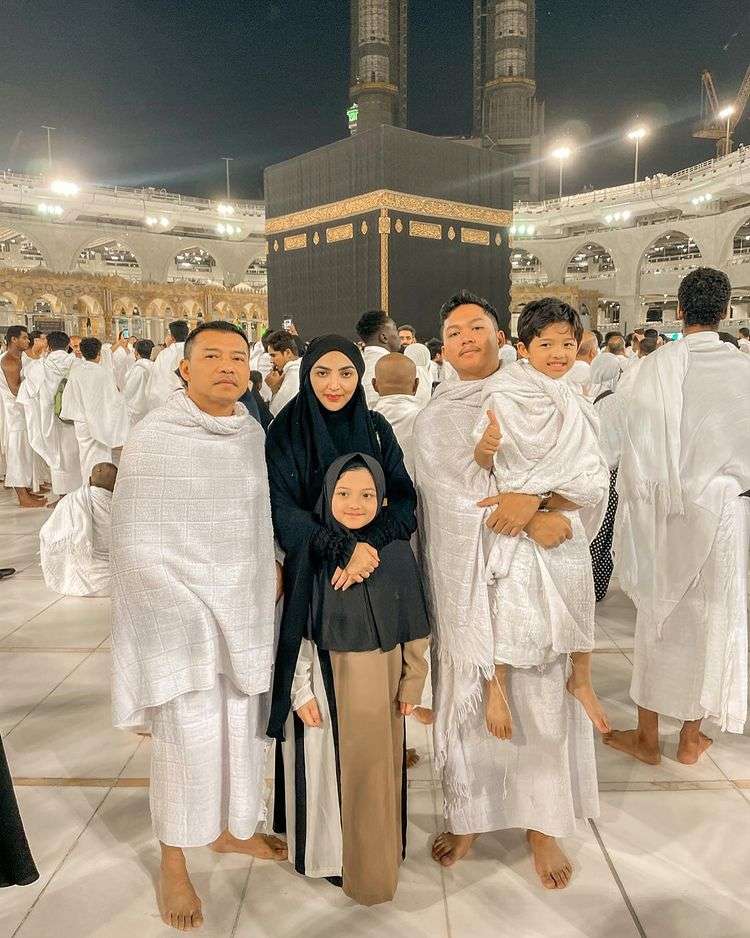 Depan Kabah
