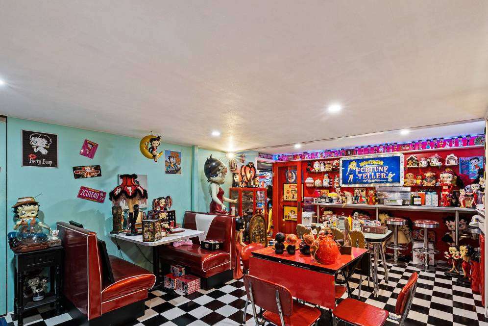 Rumah Retro