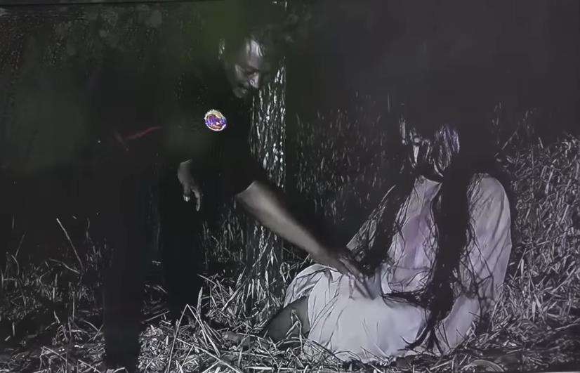 Viral kuntilanak berubah jadi manusia usai kepalanya dipaku.