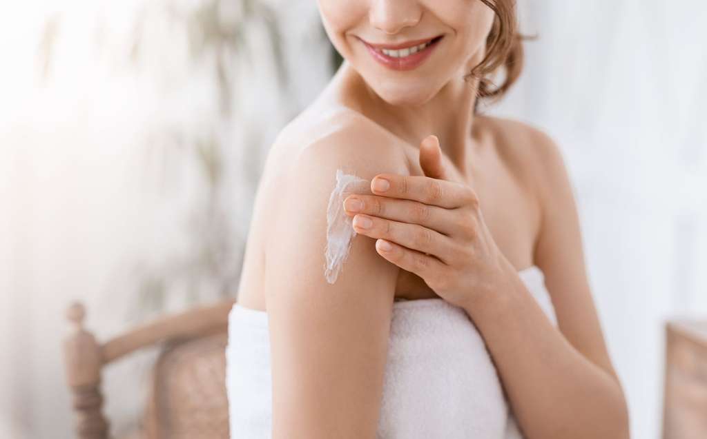 Waktu yang Tepat untuk Gunakan Body Lotion agar Maksimal Lembabkan Kulit