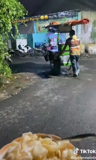 penjual tahu tek