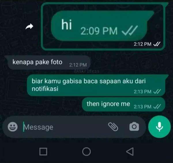 Momen PDKT berakhir sedih tapi ngakak setelah kirim pesan atau foto ke gebetan.
