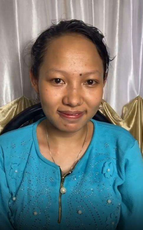 Transformasi makeup wanita ini bikin mantan langsung nyesal.