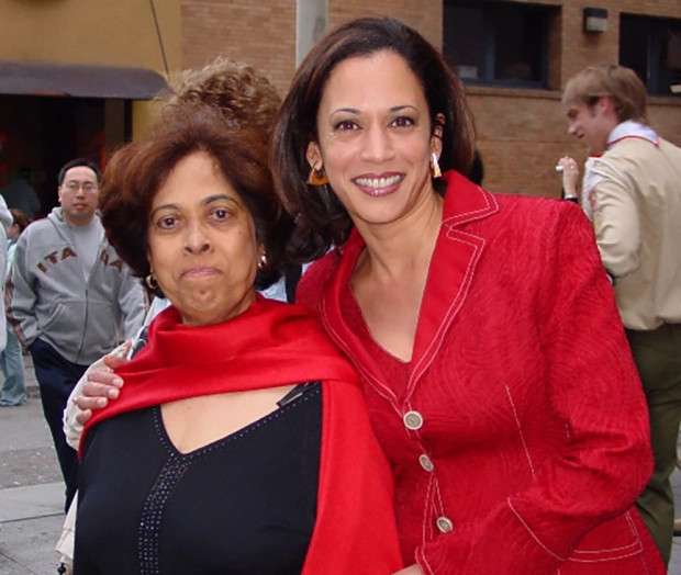 Kamala Harris dan ibunya