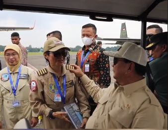 prabowo dan esther
