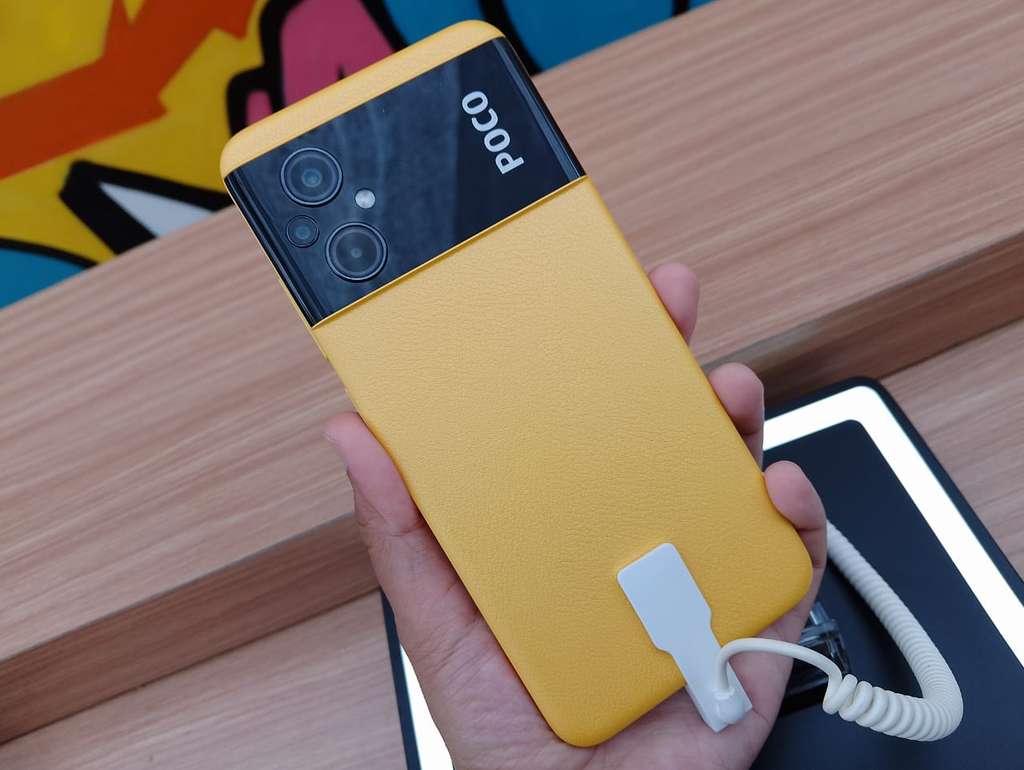 POCO M5