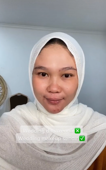 MUA Rias Wajah Sendiri Saat Menikah