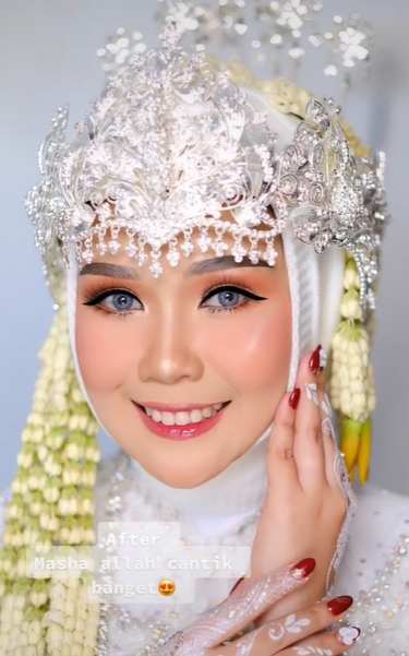MUA Rias Wajah Sendiri Saat Menikah