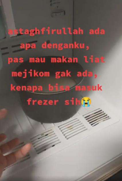 Ngakak, emak-emak salfok waktu masak nasi.
