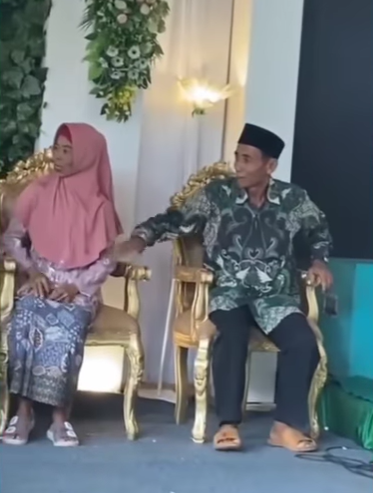 Viral Suami Swer Biduan di Pernikahan, Istri Auto Ngambek Turun dari Pelaminan