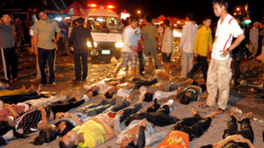 Tragedi festival air Kamboja