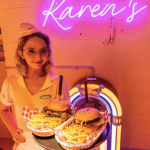 Karens Diner.