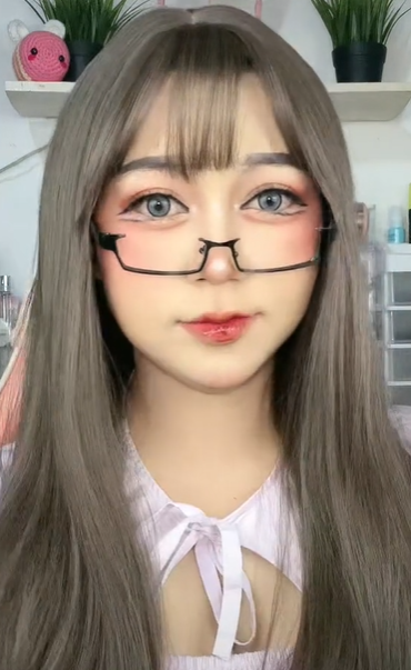 Transformasi Makeup