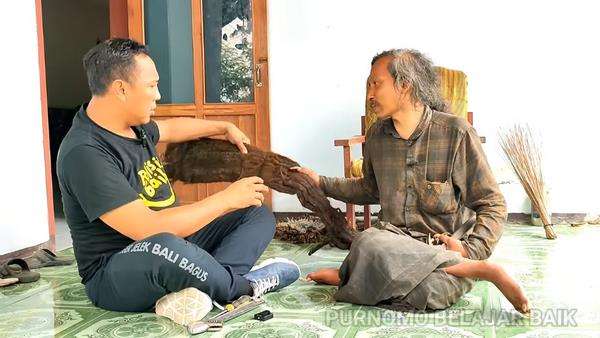 Belajar ilmu 8 tahun gagal, berakhir jadi ODGJ.