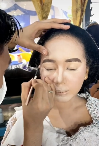 Transformasi Makeup