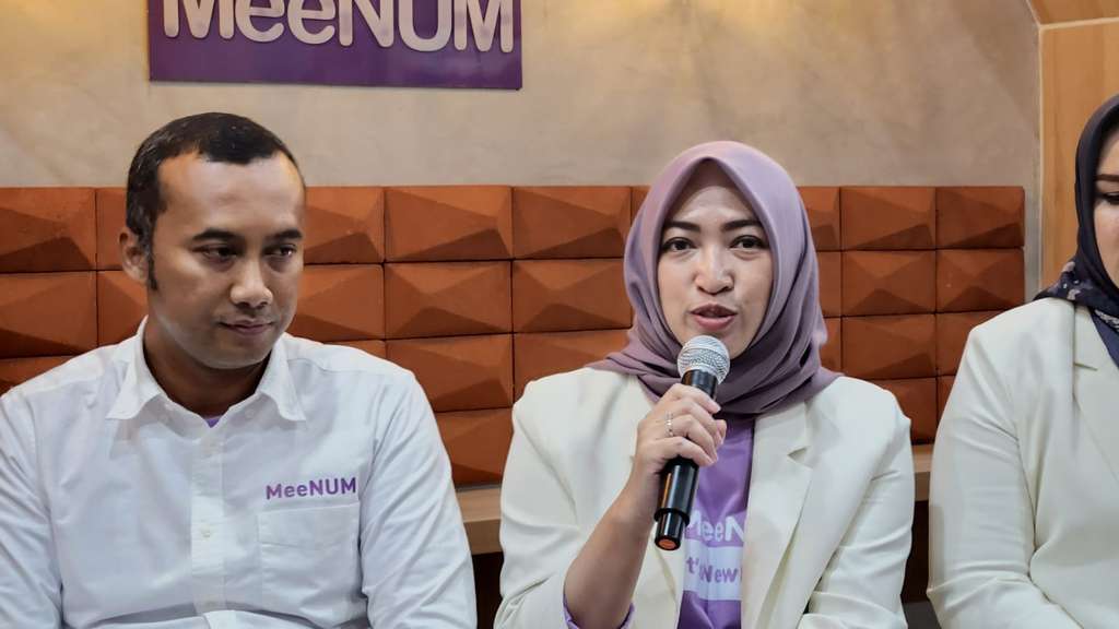 Ferdike Yunuri Nadya/ Dream