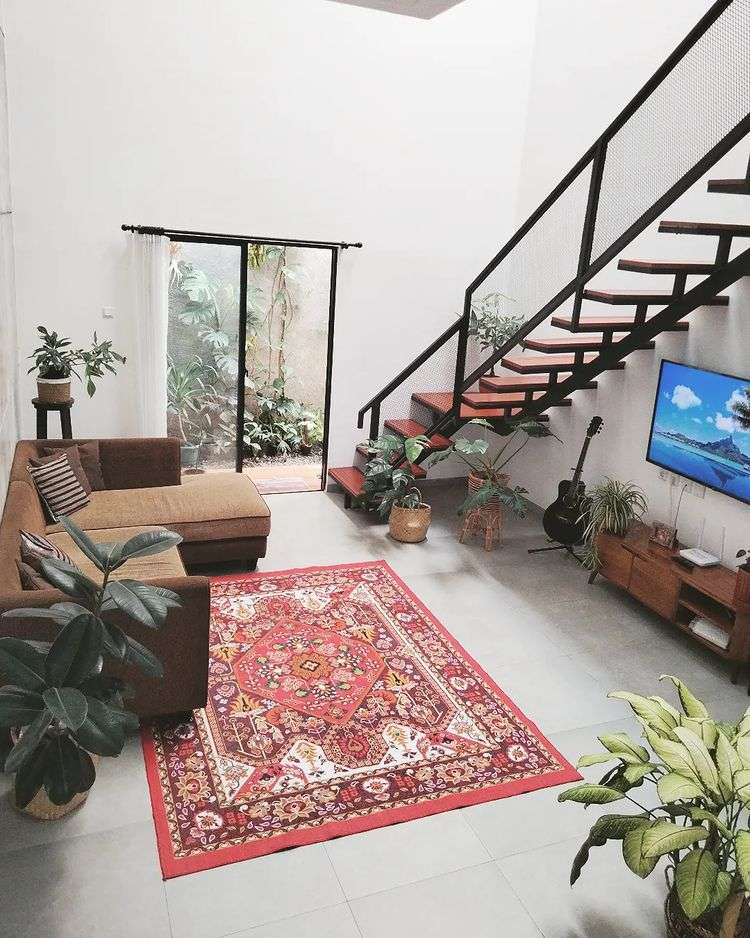 Instagram @rumah.bg.