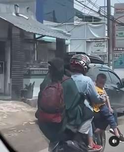 Motor dinaiki 6 orang