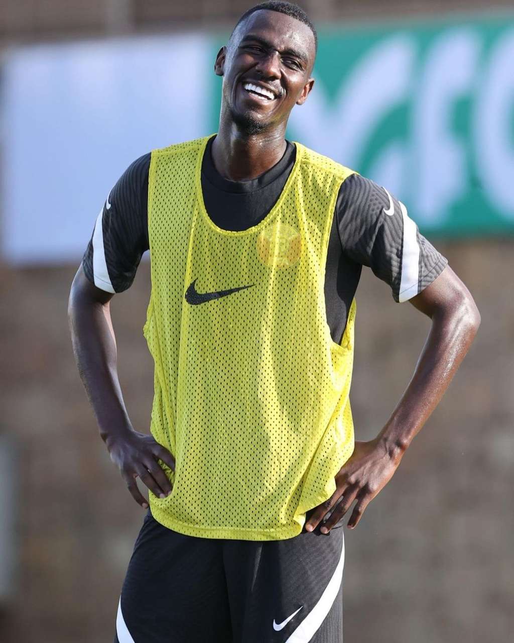 almoez ali