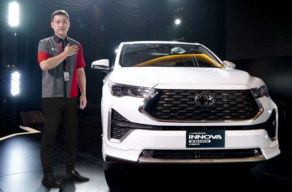 All New Kijang Innova Zenix