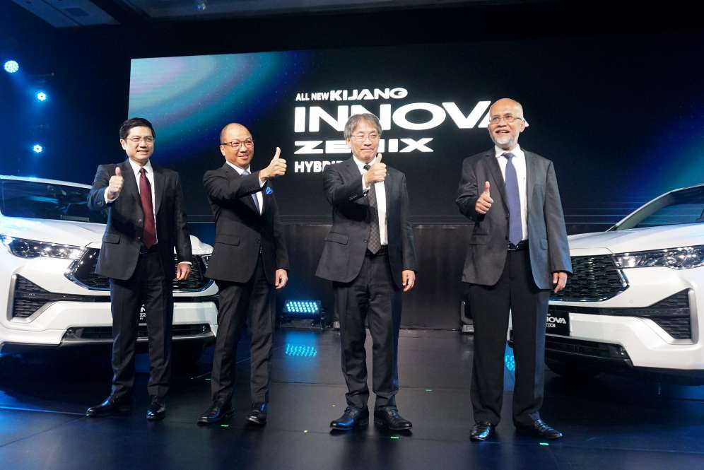 Kijang Innova Zenix