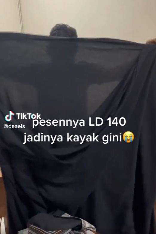 Buat baju di penjahit, hasilnya bikin ngakak.