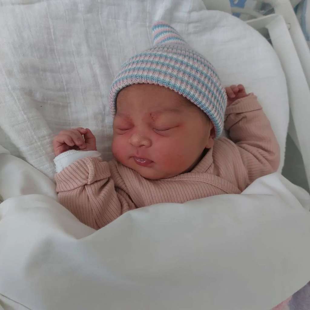 Putri pertama Gracia Indri