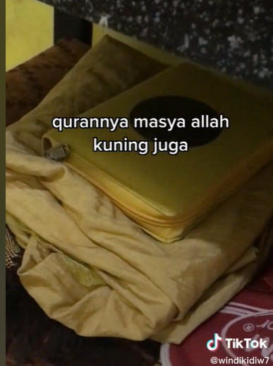 Pecinta Kuning Garis Keras, Penampakan Kamar Kos Ini Bikin Silau Mata