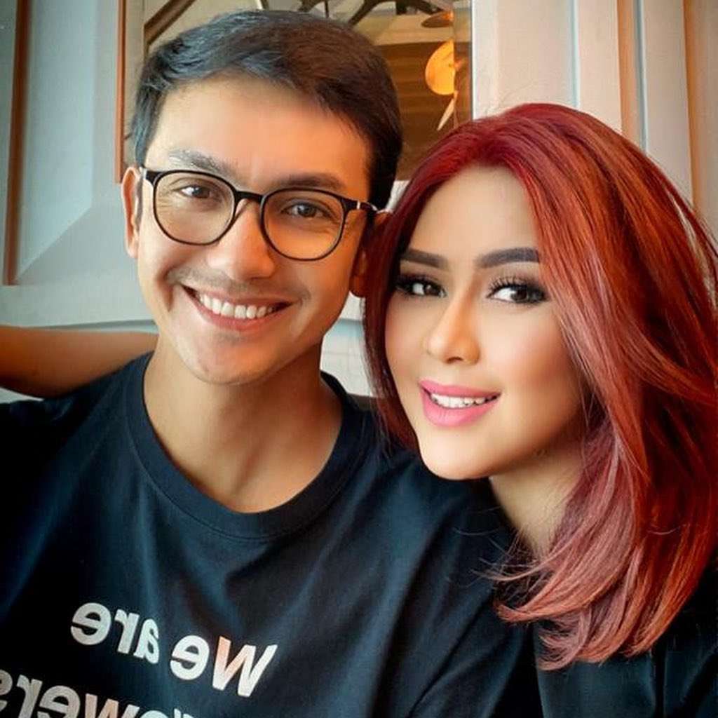 Gunawan dan istrinya Lala