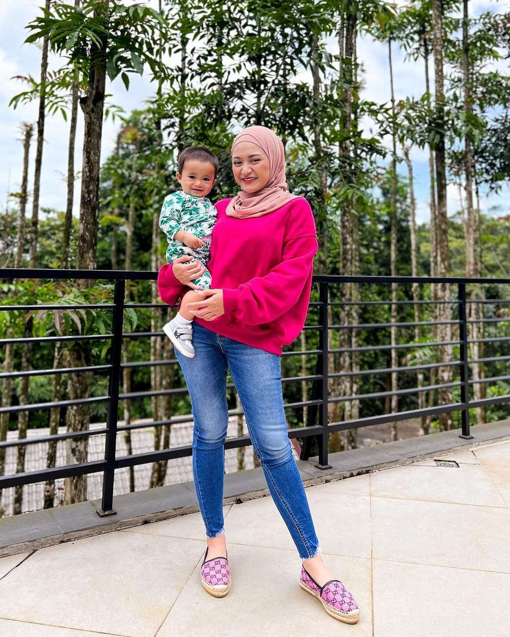Nathalie Holscher dan baby Adzam