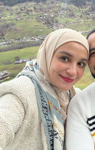 Instagram @shireensungkar