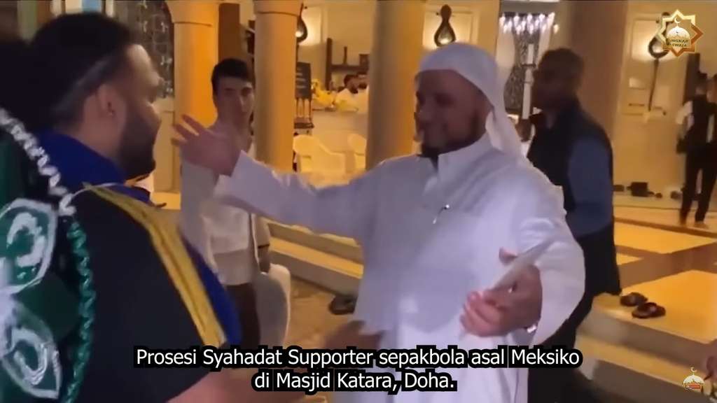 2 Hari Nonton Piala Dunia 2022 Qatar, Suporter Ini Masuk Islam