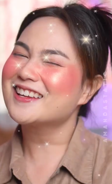 Memakai Blush