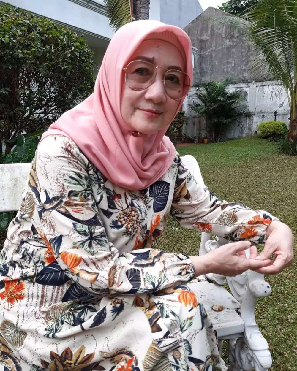 titiek sandhora