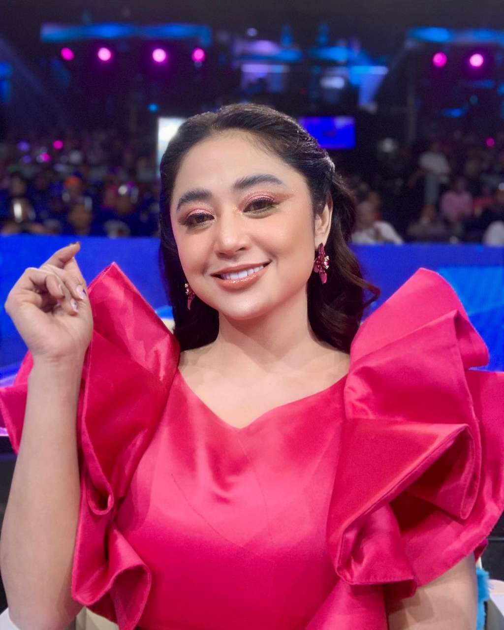 Dewi Perssik