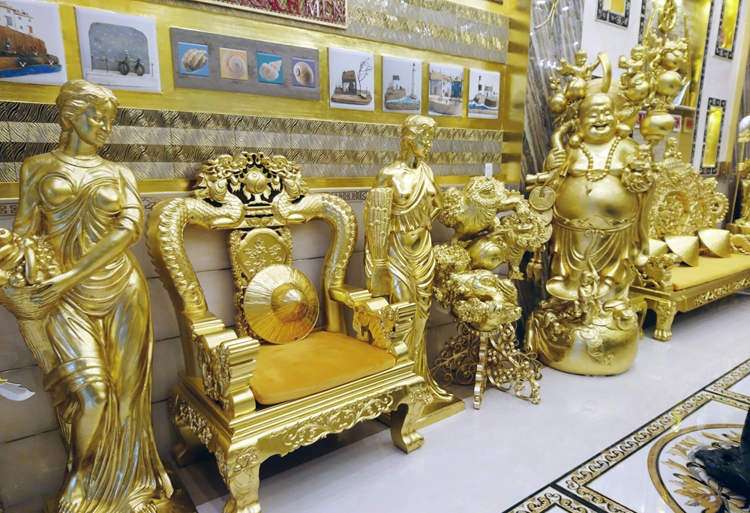 Rumah Berlapis Emas Ini Dijadikan Tempat Wisata Berbayar Rp30 Ribu