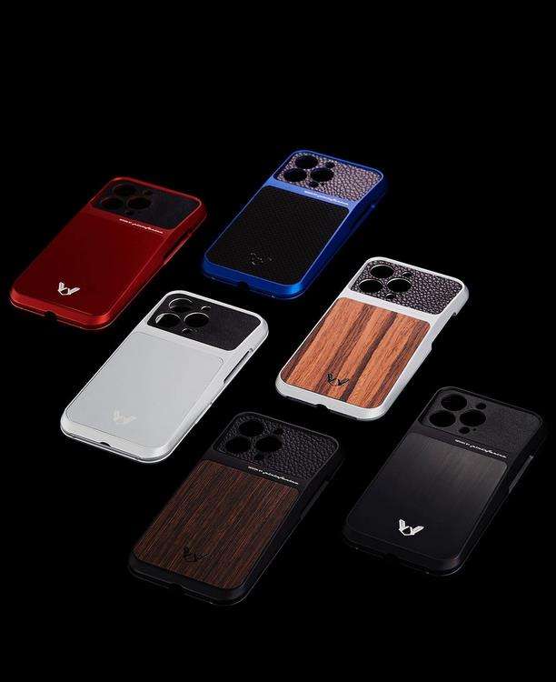 Penampakan casing iPhone seharga rumah subsidi.