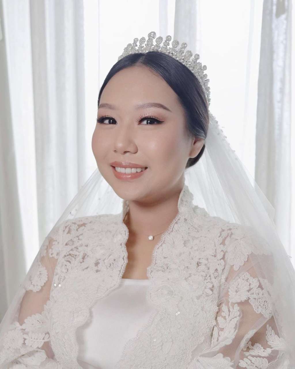Riasan Sisca Kohl di Hari Pernikahan