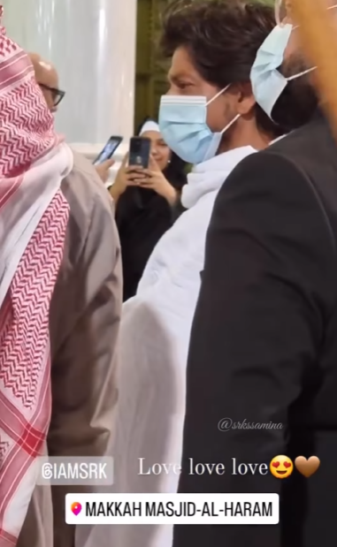 Shah Rukh Khan Umroh