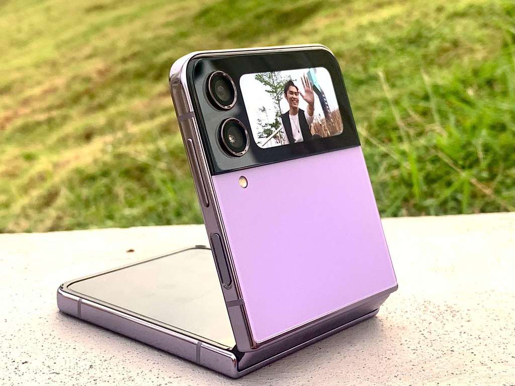 Galaxy Z Flip4 5G
