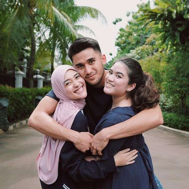 Syanindita Trasysty Calon Kakak Ipar Wulan Guritno