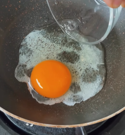 Memasak Telur