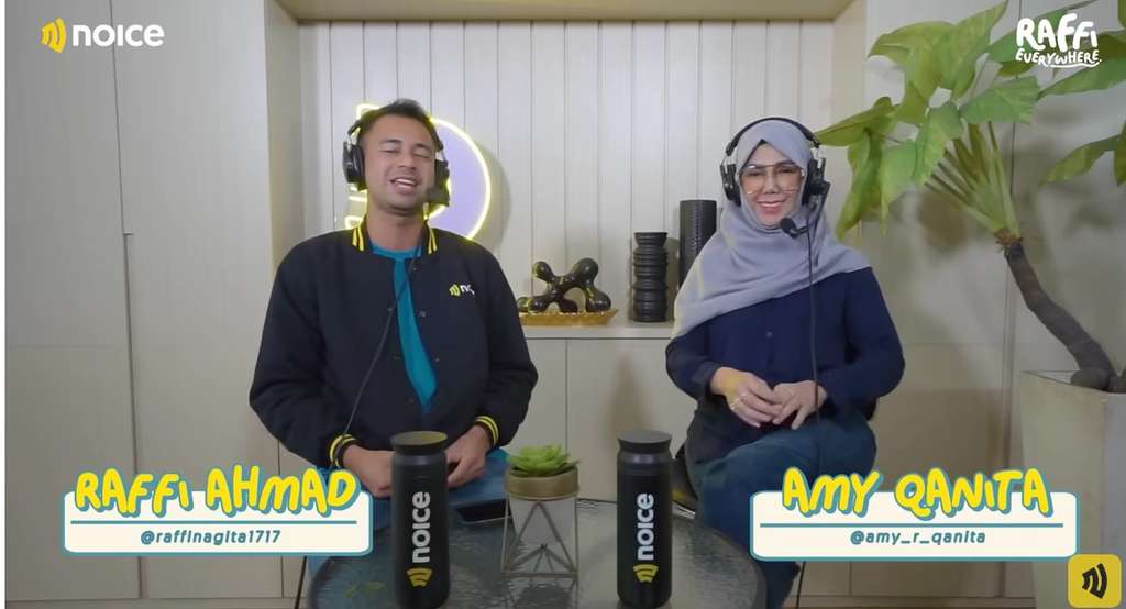 Raffi Ahmad dan mamanya Amy Qanita