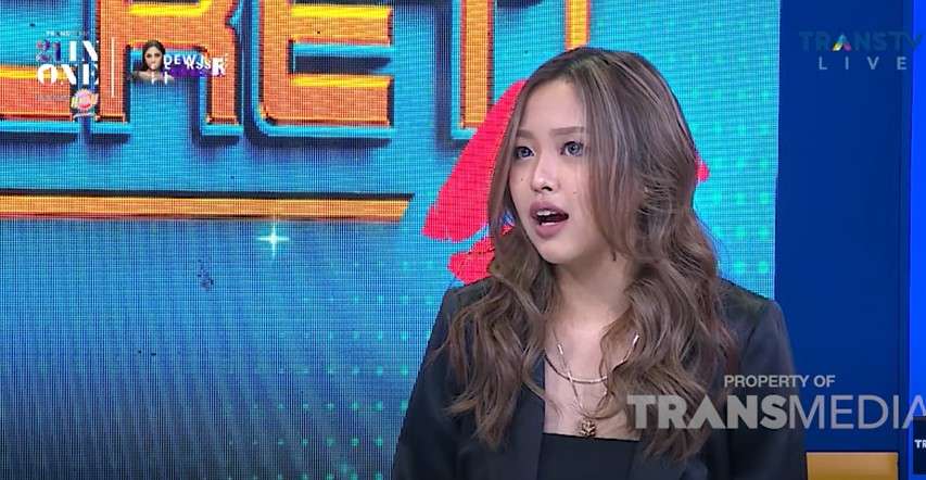 Michelle Ashley Rezy Putri Pinkan Mambo