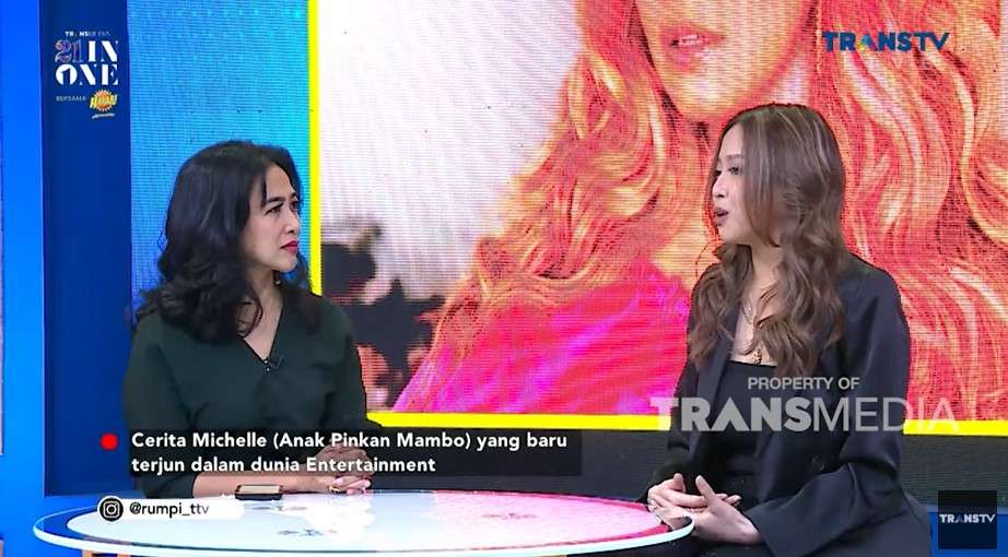 Michelle Ashley Rezy Putri Pinkan Mambo