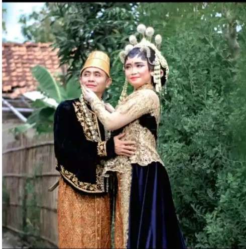 Potret Lord Rangga dan Marwa Potret Lord Rangga dan Marwa