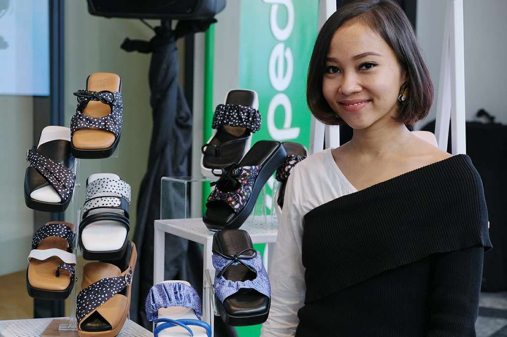 Intip Koleksi Eksklusif Kolaborasi 4 Brand Lokal dan Ilustrator di Tokopedia Fashion Week 2022