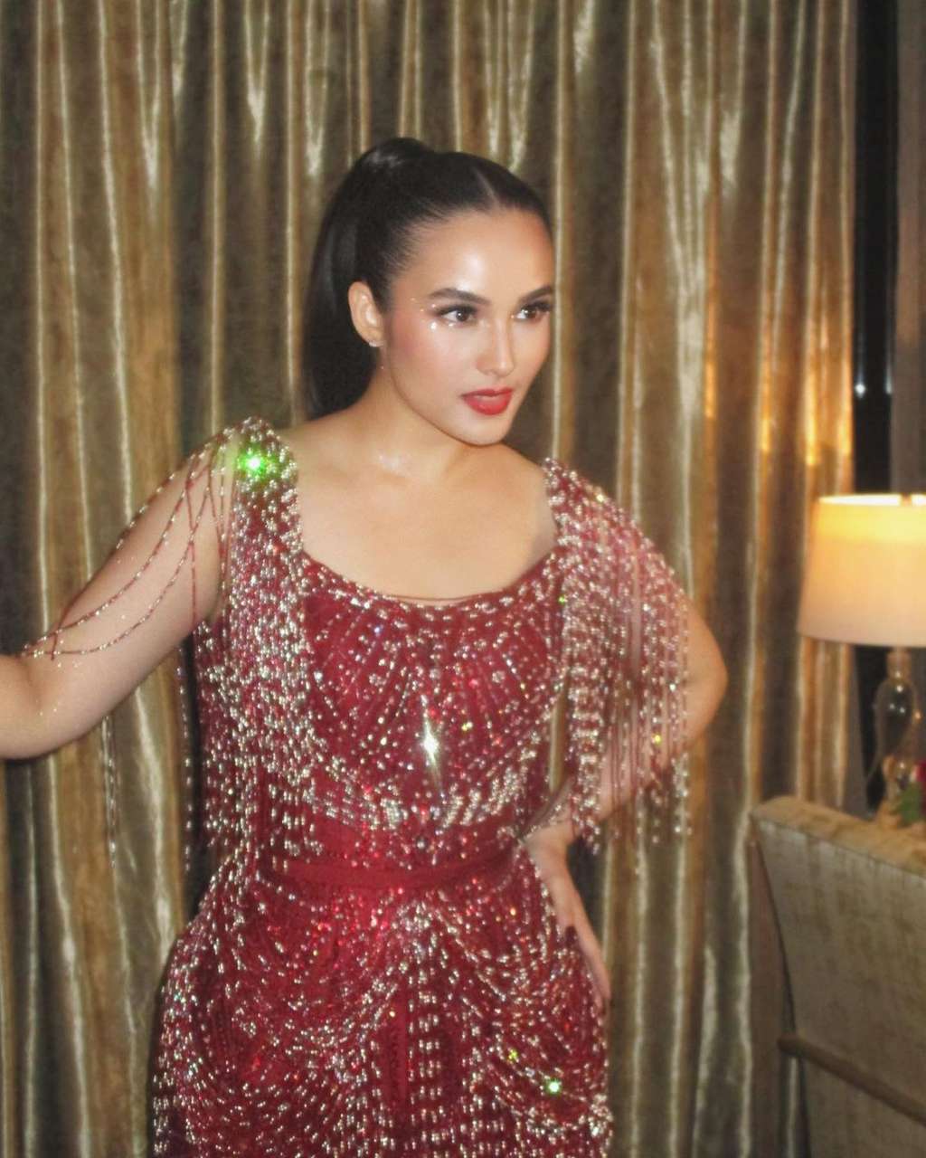 Gaya Makeup Chelsea Islan