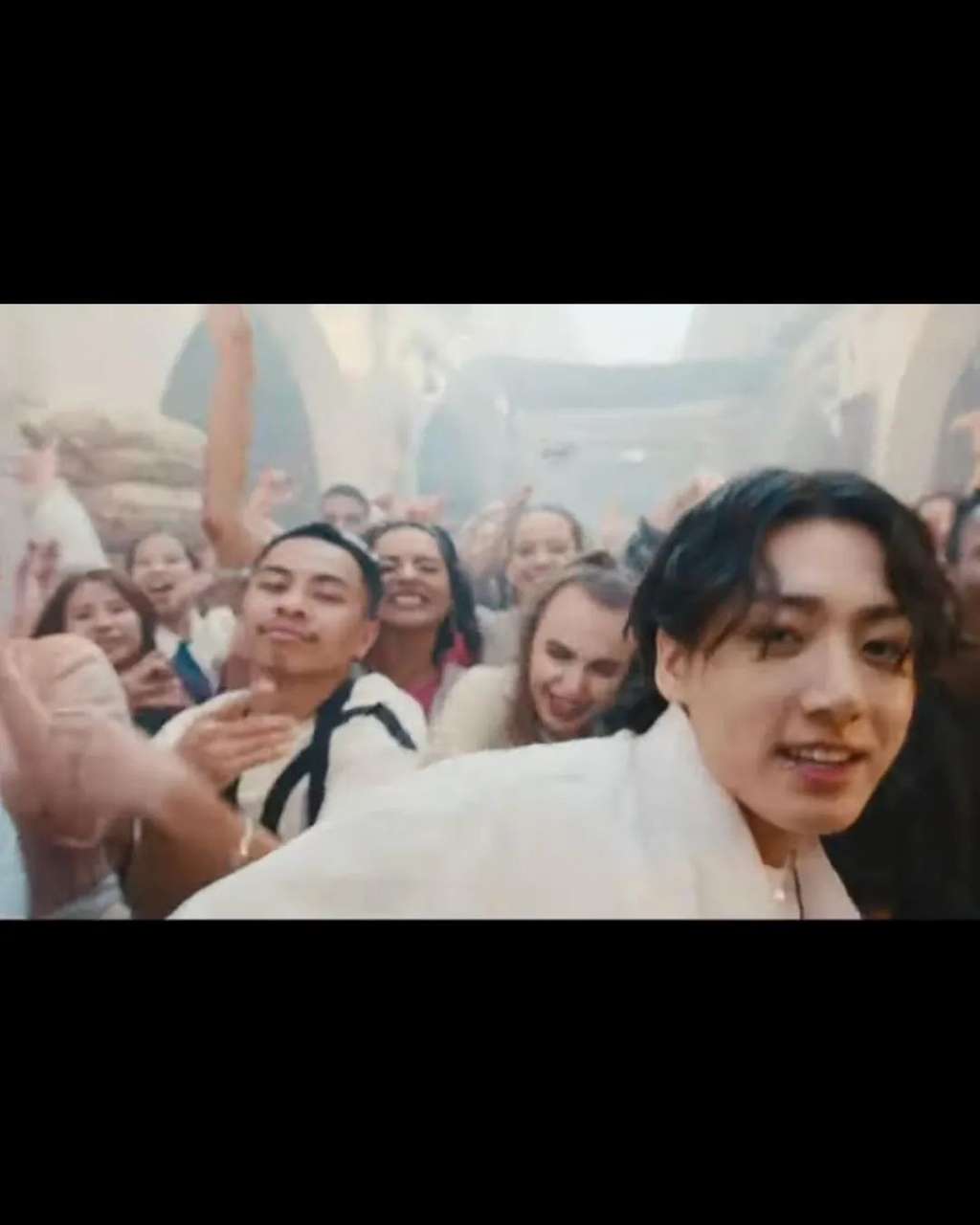 Yoshie Patricia Dancer di Klip Dreamers Jungkook BTS