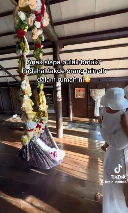 Pengalaman seram wanita saat liburan di bangunan kuno bersejarah.